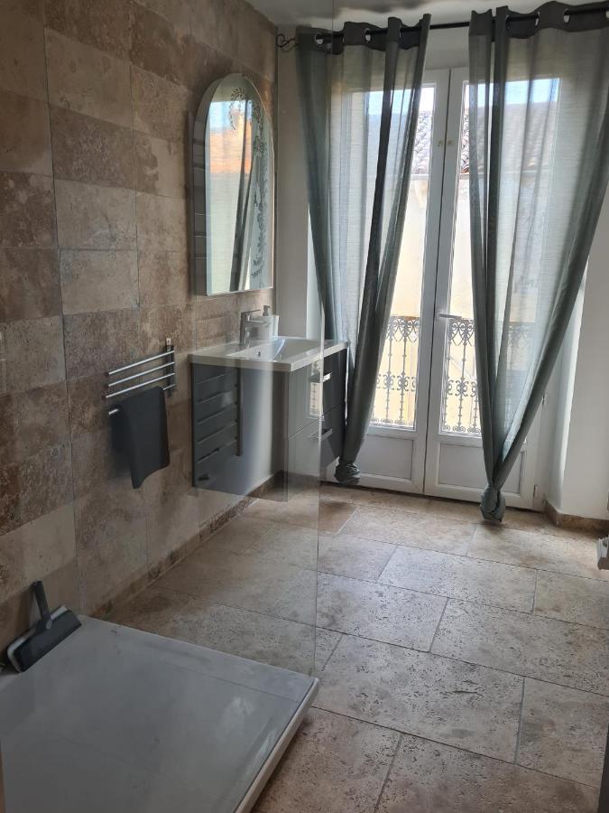 Magnifique Appartement Avec Terrasse Besseges Exterior foto